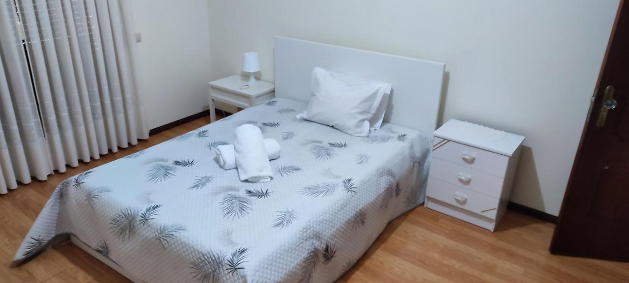 Casa 5 Quartos Em Holiday home Bouro