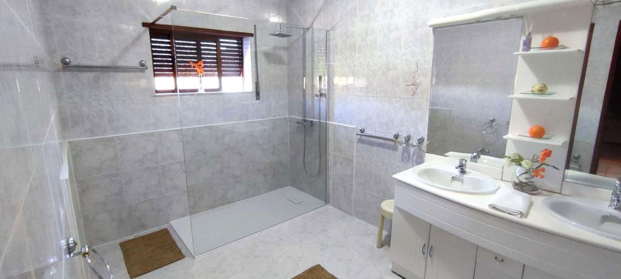 Casa 5 Quartos Em Holiday home Bouro
